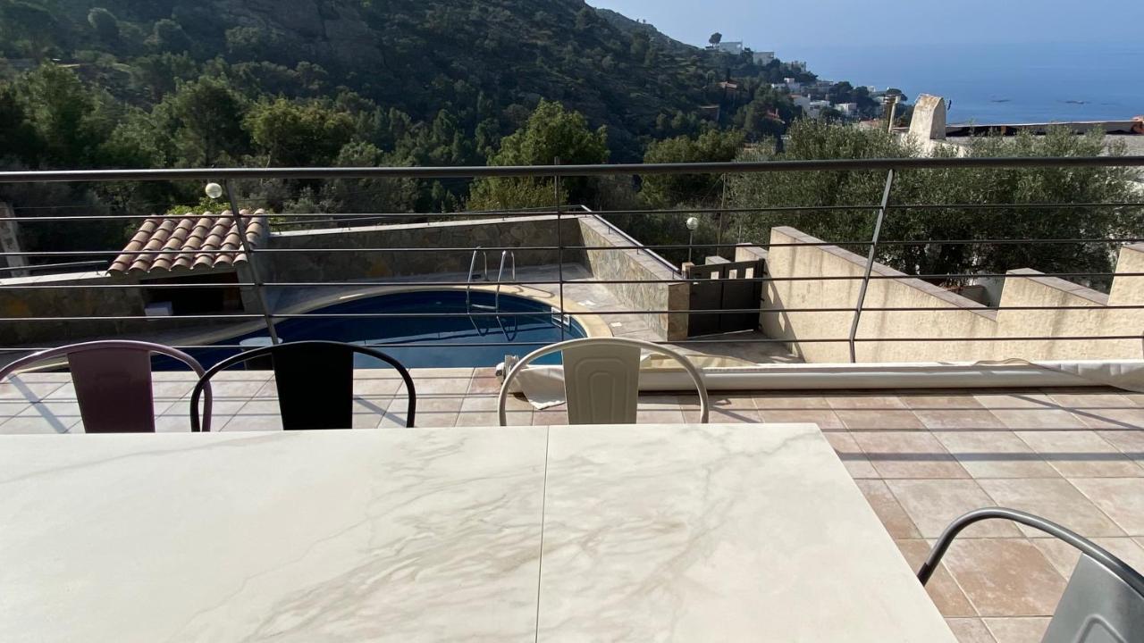 Familiale Piscine Privee Et Magnifique Vue